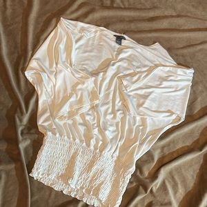Cream colored LG silky top
